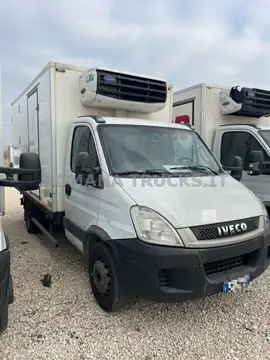 Usata IVECO Daily 60 C15 Isotermico -20° Con Porta Laterale Dx Diesel