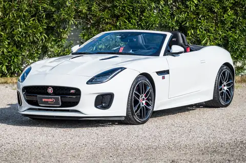 Usata JAGUAR F-Type Convertible Chequered Flag Limited Edition Benzina