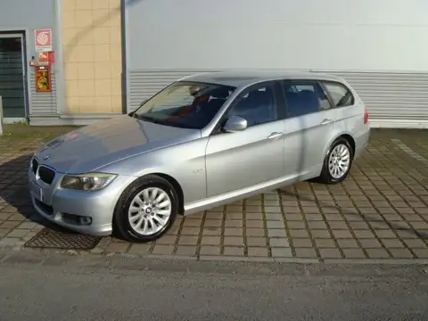 Usata BMW Serie 3 D 143 Cv Sw !! Ottimo Stato D'uso Generale !! Diesel