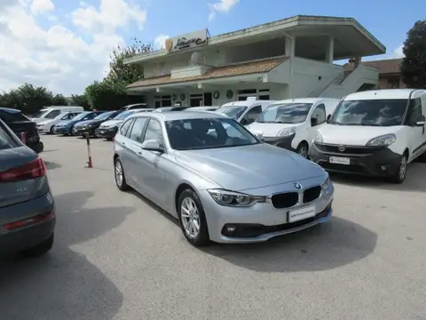 Usata BMW Serie 3 D Touring Business Advantage Aut. Navig/Fari Led Diesel