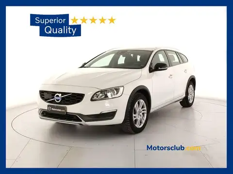 Usata VOLVO V60 Cross Country D3 Geartronic Business Diesel
