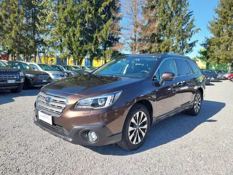 Usata SUBARU Outback Outback 2.0D Unlimited Lineartronic My16 Diesel