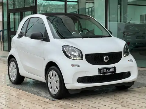 Usata SMART fortwo 70 1.0 Youngster Benzina