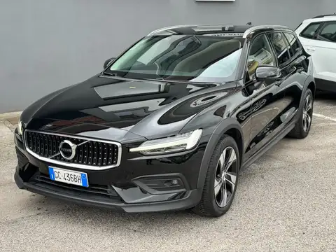 Usata VOLVO V60 Cross Country V60 Cross Country 2.0 D4 Business Proawd Auto Diesel