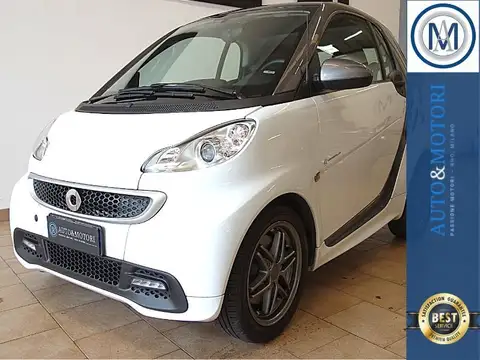 Usata SMART fortwo Fortwo 1.0 Mhd Special One 71Cv Lim Ed 32.000Km Benzina