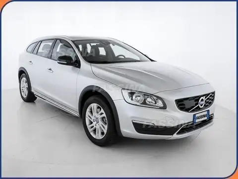 Usata VOLVO V60 Cross Country D4 Awd Geartronic Business Plus Diesel