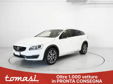 Usata VOLVO V60 Cross Country D4 Geartronic Pro Diesel