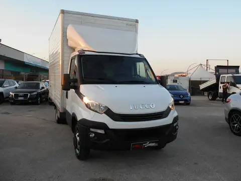 Usata IVECO Daily 35C18 Diesel