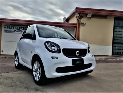 Usata SMART fortwo Fortwo 1.0 Youngster 71Cv Twinamic My18 Benzina