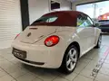 VOLKSWAGEN New Beetle Cabrio 1.6 Limited Red Edition